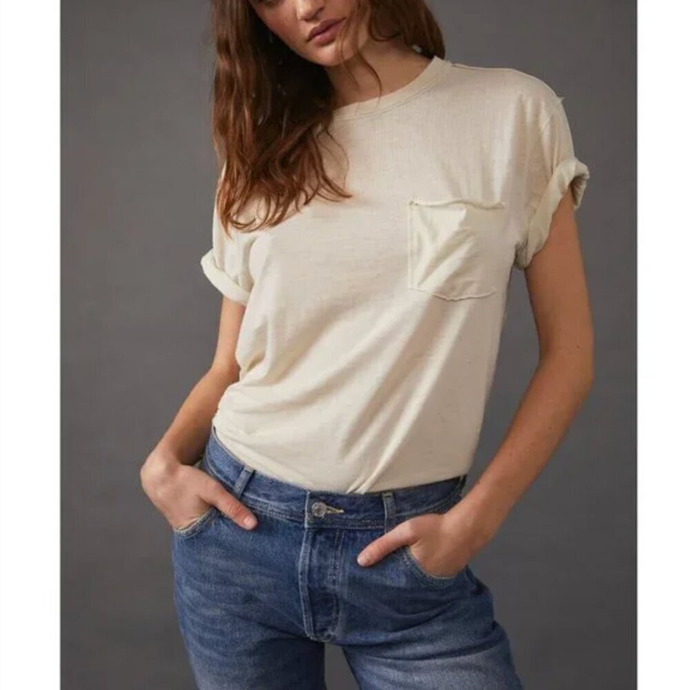 FREE PEOPLE NWT Vella Tee / White Swan - small
